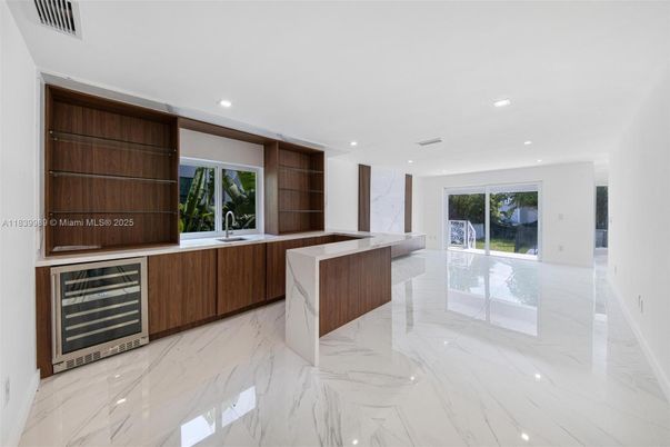 Interior, Kitchen, Marble, Recessed Lighting