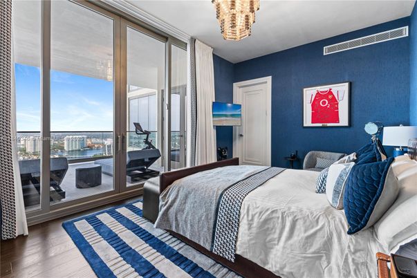 Bedroom, Interior, Water, Wood Texture Flooring