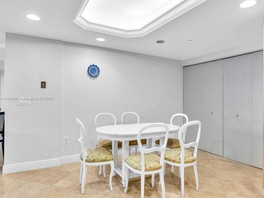 Interior, Recessed Lighting