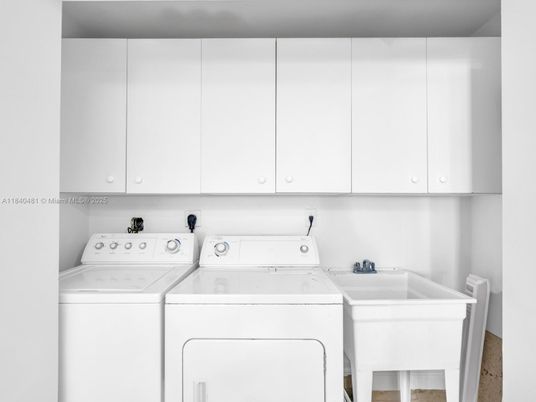 Interior, Washer