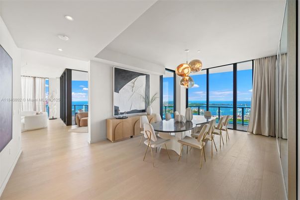 Dining room, Interior, Pendant Lights, Recessed Lighting, Water, Wood Texture Flooring