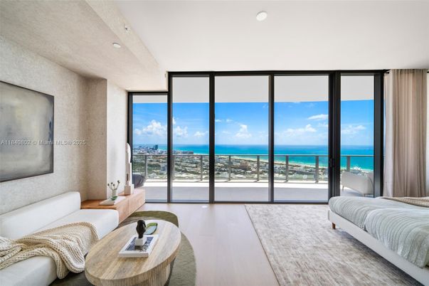 Interior, Living room, Recessed Lighting, Water