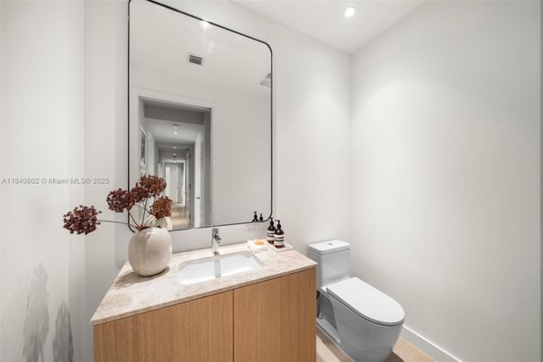 Bathroom, Interior, Recessed Lighting, Wood Texture Flooring