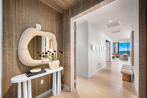 Interior, Recessed Lighting, Water, Wood Texture Flooring