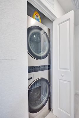 Interior, Utility Closets, Washer