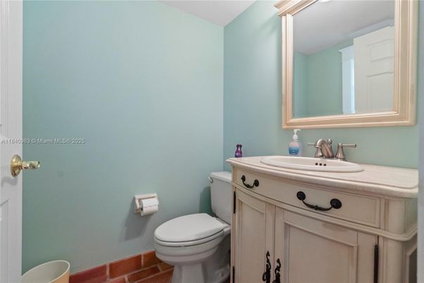 Bathroom, Interior