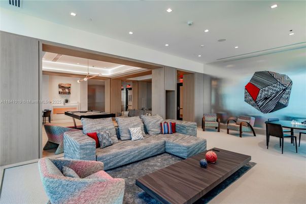 Billiard Table, Game Room, Interior, Living room, Pendant Lights, Recessed Lighting
