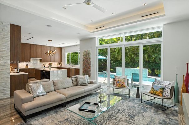 Interior, Kitchen, Living room, Pendant Lights, Recessed Lighting
