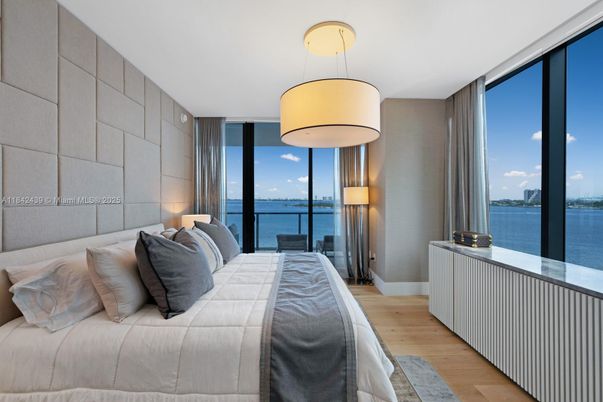 Bedroom, Interior, Water, Wood Texture Flooring