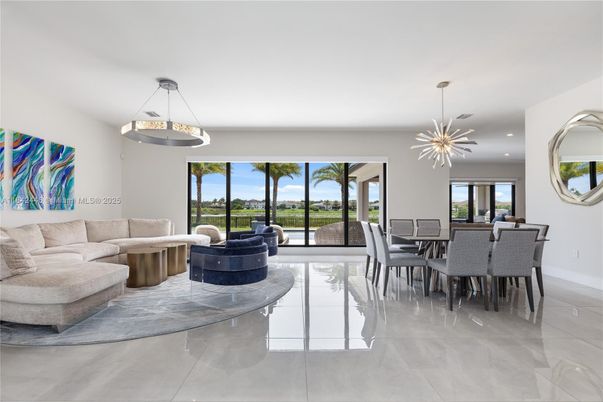 Dining room, Interior, Living room, Pendant Lights, Recessed Lighting, Water