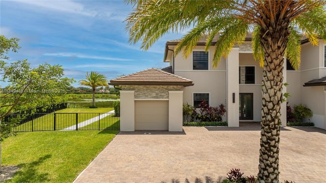Attached, Backyard, Exterior, Facade, Mediterranean