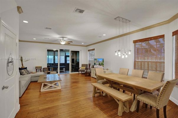 Dining room, Interior, Living room, Pendant Lights, Recessed Lighting, Wood Texture Flooring