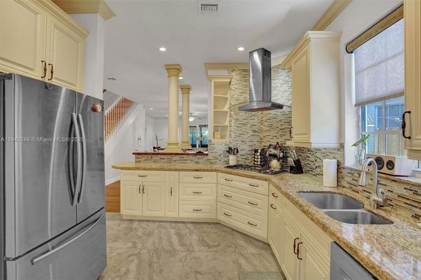 Interior, Kitchen, Recessed Lighting