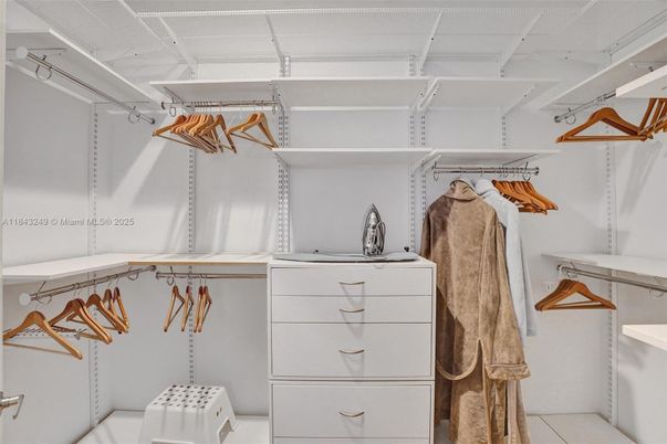 Interior, Walk-in Closets