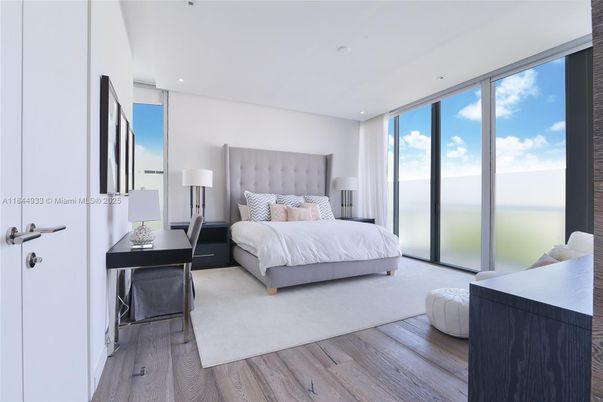Bedroom, Interior, Recessed Lighting, Water, Wood Texture Flooring