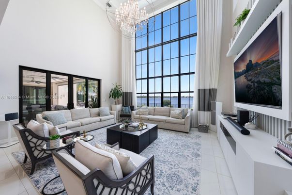 Chandelier, Interior, Living room, Water
