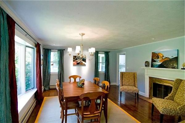 Interior, Wood Texture Flooring, Recessed Lighting, Dining room, Fireplace, Chandelier