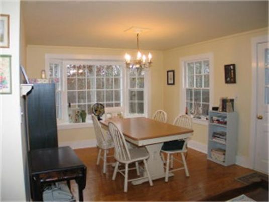 Interior, Wood Texture Flooring, Dining room, Chandelier