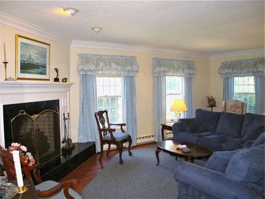 Interior, Wood Texture Flooring, Living room, Fireplace