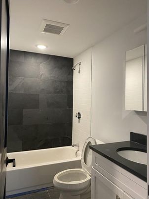Bathroom, Interior, Recessed Lighting