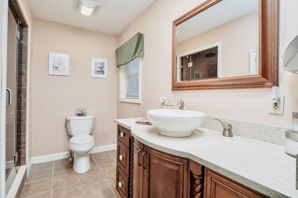 Bathroom, Interior