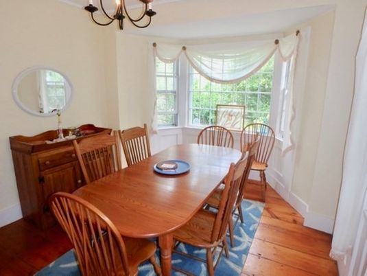 Interior, Wood Texture Flooring, Dining room, Chandelier