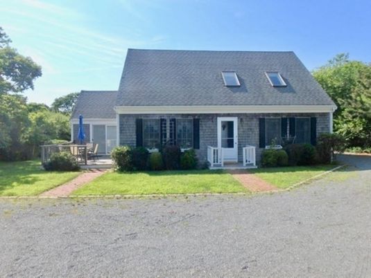 Exterior, Facade, Brick Facade, Backyard, Cape Cod