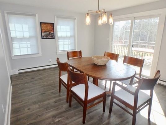 Interior, Wood Texture Flooring, Dining room, Chandelier