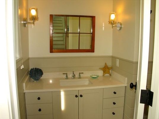 Interior, Bathroom, Ceramic Tile