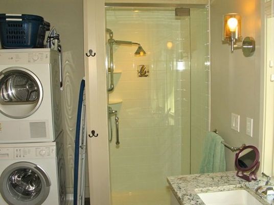 Interior, Washer, Bathroom, Glass Shower, Ceramic Tile