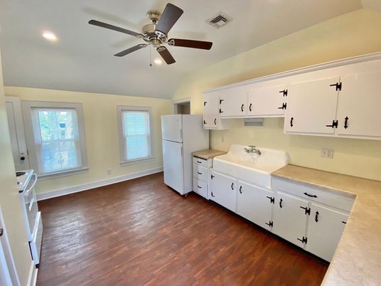 Interior, Kitchen, Recessed Lighting, Wood Texture Flooring