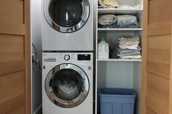 Interior, Washer, Utility Closets