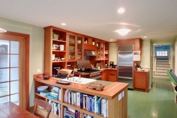 Interior, Kitchen, Recessed Lighting, Ceramic Tile