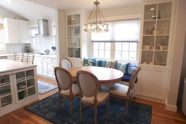 Interior, Kitchen, Wood Texture Flooring, Recessed Lighting, Dining room, Chandelier