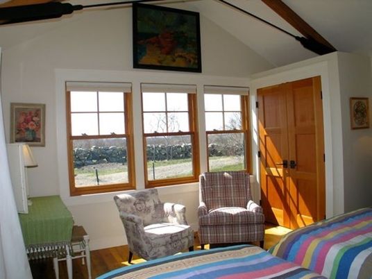 Interior, Bedroom, Wood Texture Flooring, Wooden Beams