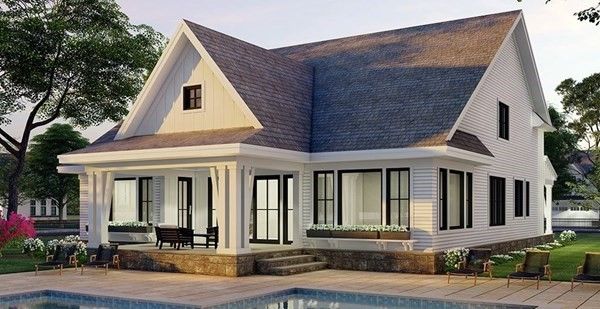 Exterior, Facade, Pool, Farmhouse
