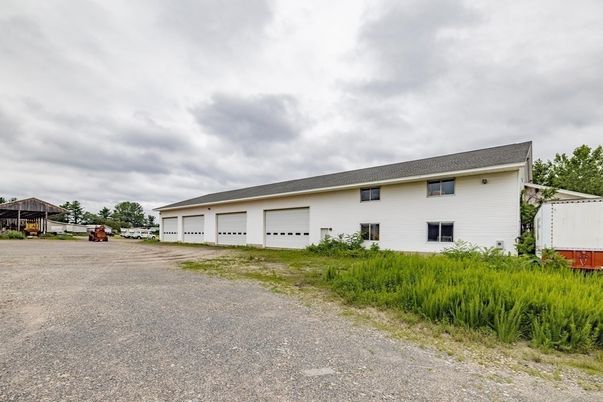 Backyard, Detached Garage, Exterior