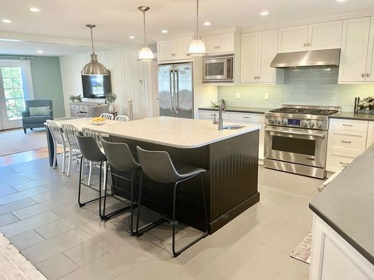 Interior, Kitchen, Pendant Lights, Recessed Lighting, Stainless Steel Appliances