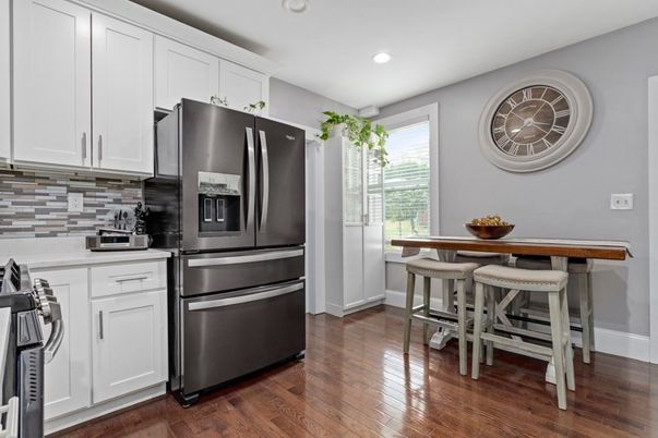Dining room, Interior, Kitchen, Recessed Lighting, Stainless Steel Appliances, Wood Texture Flooring