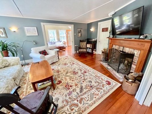 Interior, Wood Texture Flooring, Living room, Fireplace, Piano