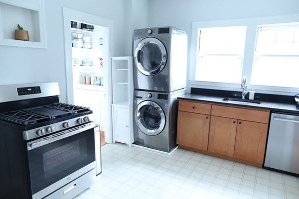Interior, Kitchen, Washer