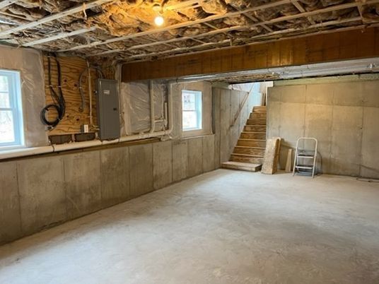 Interior, Wooden Beams, Wooden Walls