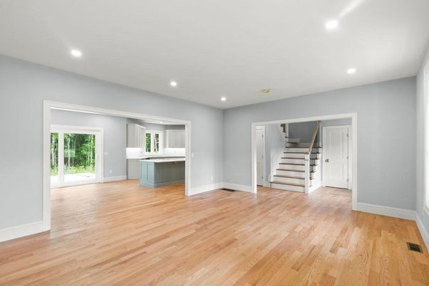 Empty room, Interior, Recessed Lighting, Wood Texture Flooring