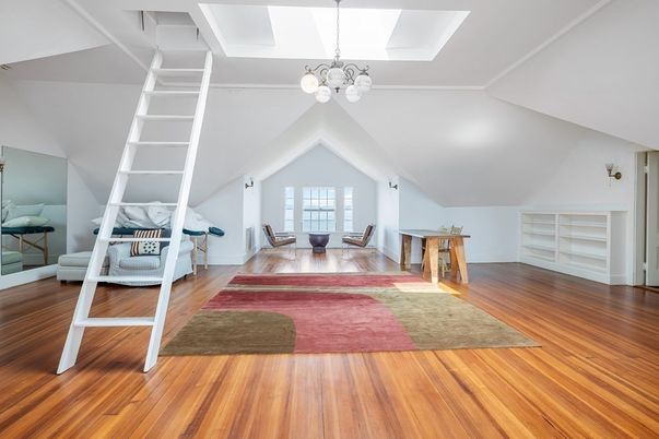 Chandelier, Interior, Wood Texture Flooring