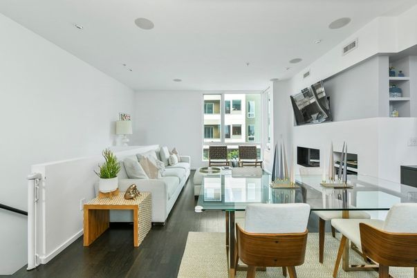 Interior, Living room, Recessed Lighting, Wood Texture Flooring