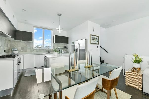 Dining room, Interior, Kitchen, Pendant Lights, Recessed Lighting, Wood Texture Flooring