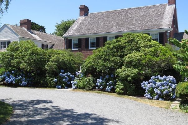 Exterior, Facade, Brick Facade, Cape Cod