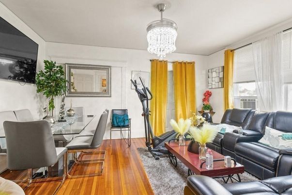 Chandelier, Dining room, Interior, Living room, Wood Texture Flooring