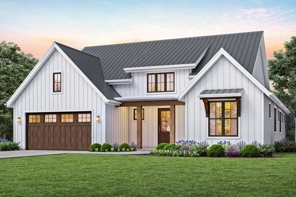 Attached, Exterior, Facade, Farmhouse