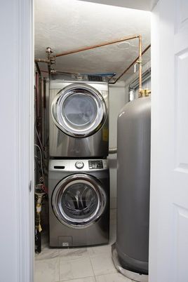 Interior, Marble, Utility Closets, Washer